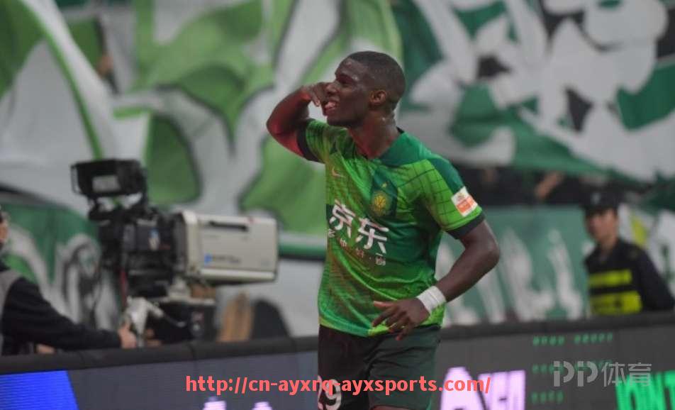 爱游戏体育-世俱杯主办城市球迷互动活动安排汇总,丰富观赛体验环节