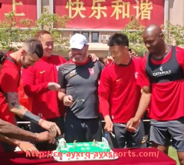 爱游戏体育-最新意甲球队会议名单表及重点议题解读